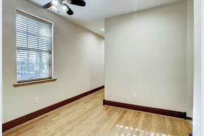 5250 Eigel Street, Houston, TX 77007 - Photo 4