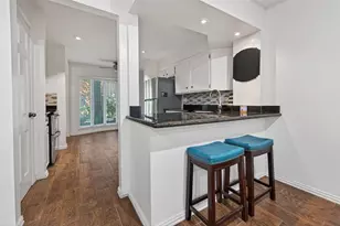 5530 Holly St, Houston, TX 77081 - Photo 12