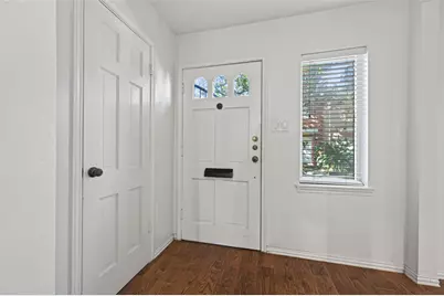 5530 Holly Street #F, Houston, TX 77081 - Photo 2