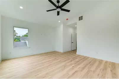 7827 Brandon Street #A/B, Houston, TX 77051 - Photo 34