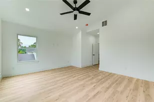 7827 Brandon St, Houston, TX 77051 - Photo 34