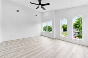 7827 Brandon St, Houston, TX 77051 - Photo 28