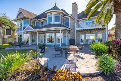 5123 W Bayshore Drive, Bacliff, TX 77518 - Photo 2