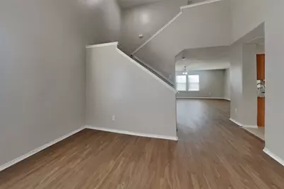7918 Acacia Falls Court, Richmond, TX 77407 - Photo 6