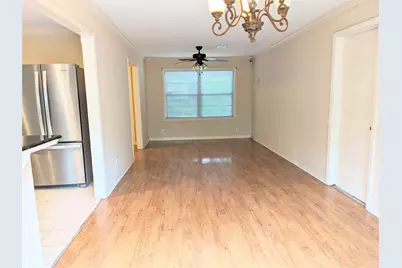 5559 Aspen Street, Bellaire, TX 77401 - Photo 6