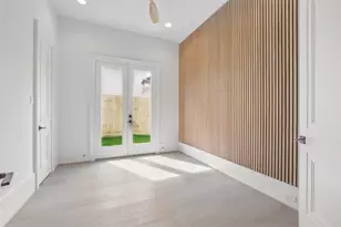 8619 Cedarbrake Dr, Spring Valley Village, TX 77055 - Photo 26