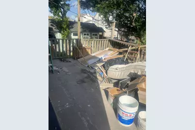 2721 P 1/2 Avenue, Galveston, TX 77550 - Photo 14