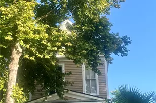 2721 P 1/2 Ave, Galveston, TX 77550 - Photo 6