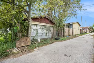 5306 Avenue M, Galveston, TX 77551 - Photo 18