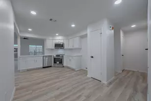 13210 Myrna Ln, Houston, TX 77015 - Photo 16