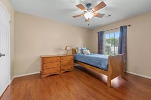 9302 Wandsworth Dr, Spring, TX 77379 - Photo 18