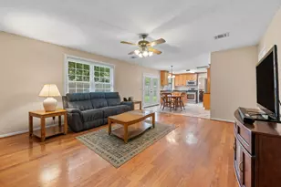 9302 Wandsworth Dr, Spring, TX 77379 - Photo 14