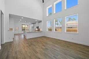 275 Mallards Rim Dr, Willis, TX 77318 - Photo 6