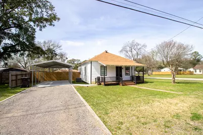 1819 Key Street, Waller, TX 77484 - Photo 2