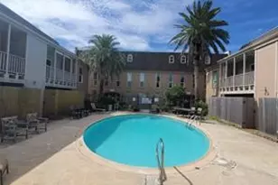 215 Postoffice St, Galveston, TX 77550 - Photo 1