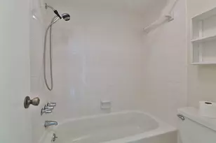 5005 Georgi Ln, Houston, TX 77092 - Photo 18