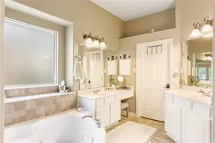 18 Petal Park Pl, The Woodlands, TX 77382 - Photo 20