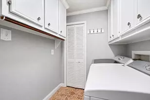 922 Peach Spring Dr, Houston, TX 77088 - Photo 22