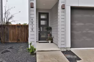 4815 Martin Oaks Ln, Houston, TX 77018 - Photo 1