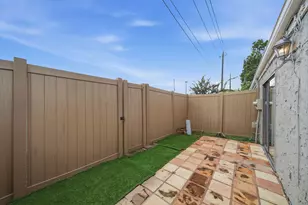 2465 Briarwest Blvd, Houston, TX 77077 - Photo 24