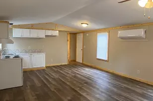 7787 Felder Ln, Conroe, TX 77304 - Photo 4