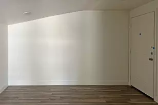 201 Eastwood St, Houston, TX 77011 - Photo 6