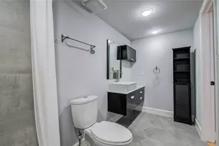 2800 Jeanetta St, Houston, TX 77063 - Photo 24