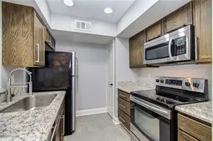 2800 Jeanetta St, Houston, TX 77063 - Photo 16