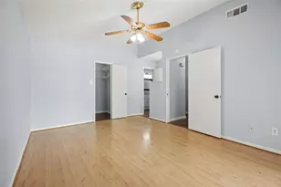 8100 Cambridge St, Houston, TX 77054 - Photo 10