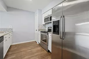 8100 Cambridge St, Houston, TX 77054 - Photo 4