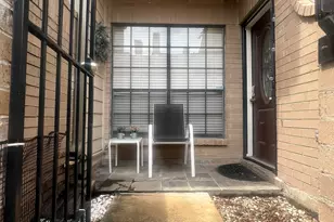 736 Country Pl Dr, Houston, TX 77079 - Photo 4