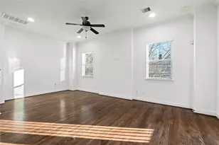 933 W 24th St, Houston, TX 77008 - Photo 22