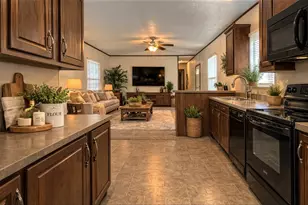 443 W Lone Oak Rd, Onalaska, TX 77360 - Photo 18