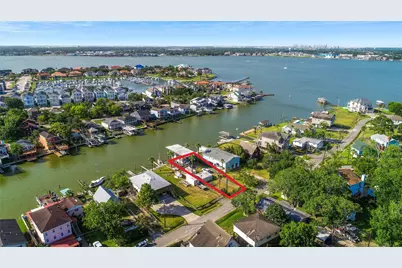 2130 Cove Park Drive, Kemah, TX 77565 - Photo 2