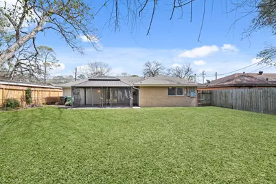 1411 Conrad Sauer Drive, Houston, TX 77043 - Photo 20