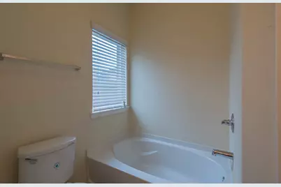 17407 Blackstone Trails Drive, Humble, TX 77396 - Photo 16