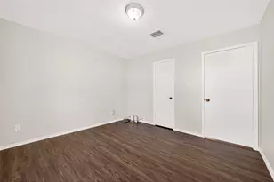 11202 Fleur Dr, Houston, TX 77065 - Photo 36
