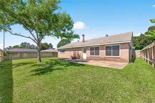 11202 Fleur Dr, Houston, TX 77065 - Photo 38