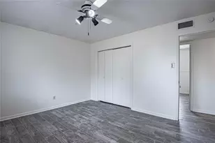 4 Barre Ln, Huntsville, TX 77320 - Photo 12