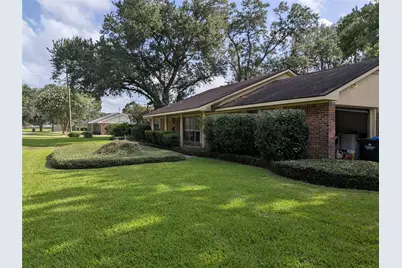 1206 Terrace Drive, Alvin, TX 77511 - Photo 4