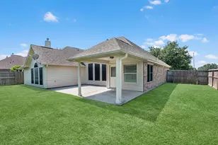 5122 Dripping Spring Ave, Baytown, TX 77523 - Photo 6