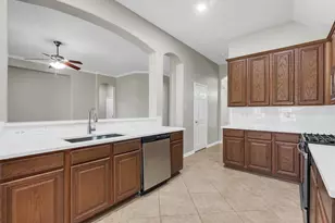 5122 Dripping Spring Ave, Baytown, TX 77523 - Photo 18
