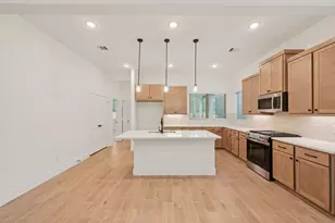 26249 E Outrider Banks Cir, Montgomery, TX 77316 - Photo 6