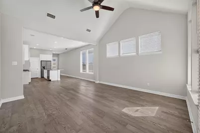 24638 Carleton Lake Lane, Tomball, TX 77375 - Photo 6