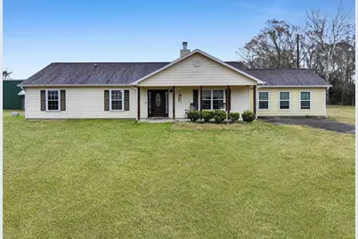 214 County Road 4632, Spurger, TX 77660 - Photo 1