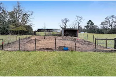 214 County Road 4632, Spurger, TX 77660 - Photo 30