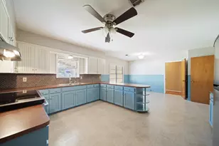 1811 Mulcahy St, Rosenberg, TX 77471 - Photo 8