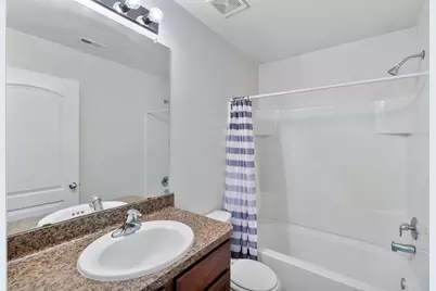 10035 Meadow Mill Forest Lane, Houston, TX 77044 - Photo 20