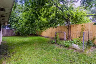 7726 Melanie St, Houston, TX 77016 - Photo 14