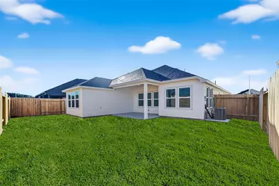 2115 Spring Hollow Drive, Baytown, TX 77521 - Photo 34